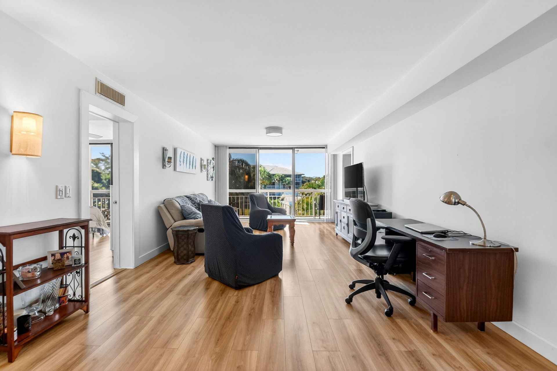 2701 Village Boulevard, Unit 303, West Palm Beach, FL 33409 Photo