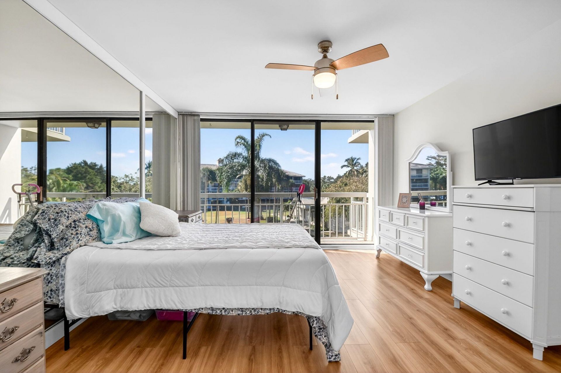 2701 Village Boulevard, Unit 303, West Palm Beach, FL 33409 Photo