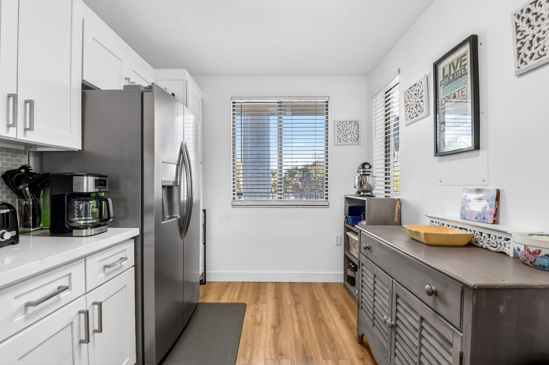 2701 Village Boulevard, Unit 303, West Palm Beach, FL 33409 Photo