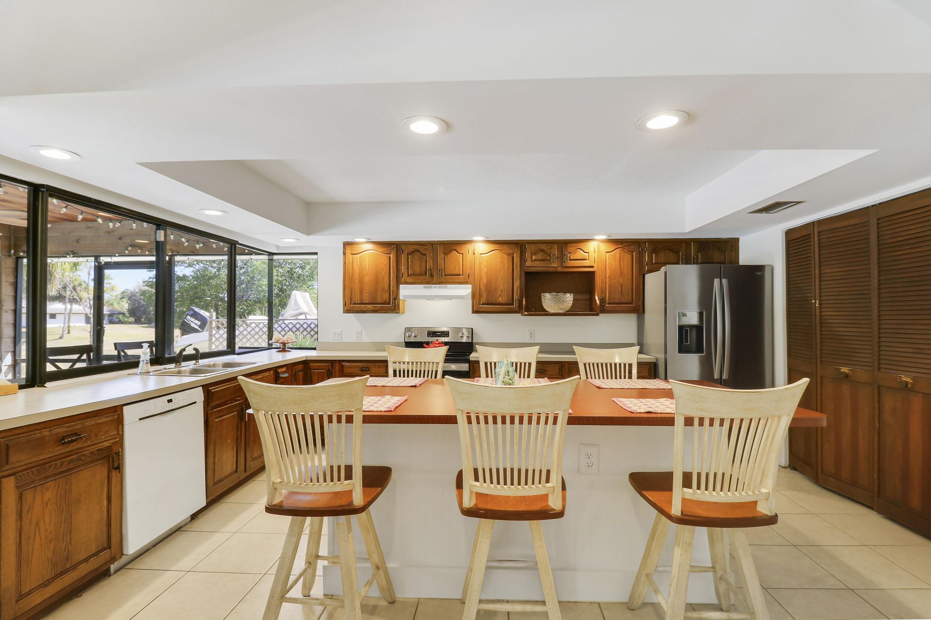 899 NE Juniper Place, Jensen Beach, FL 34957 Photo