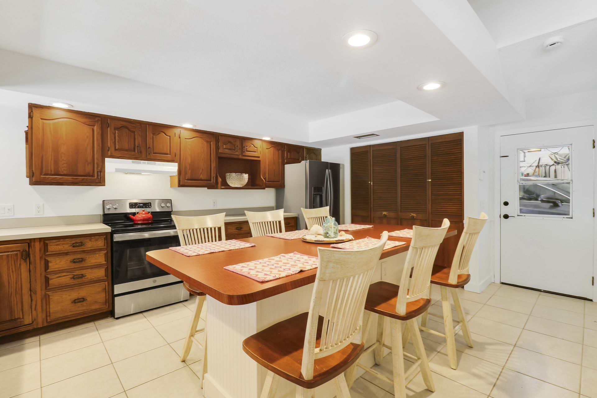 899 NE Juniper Place, Jensen Beach, FL 34957 Photo