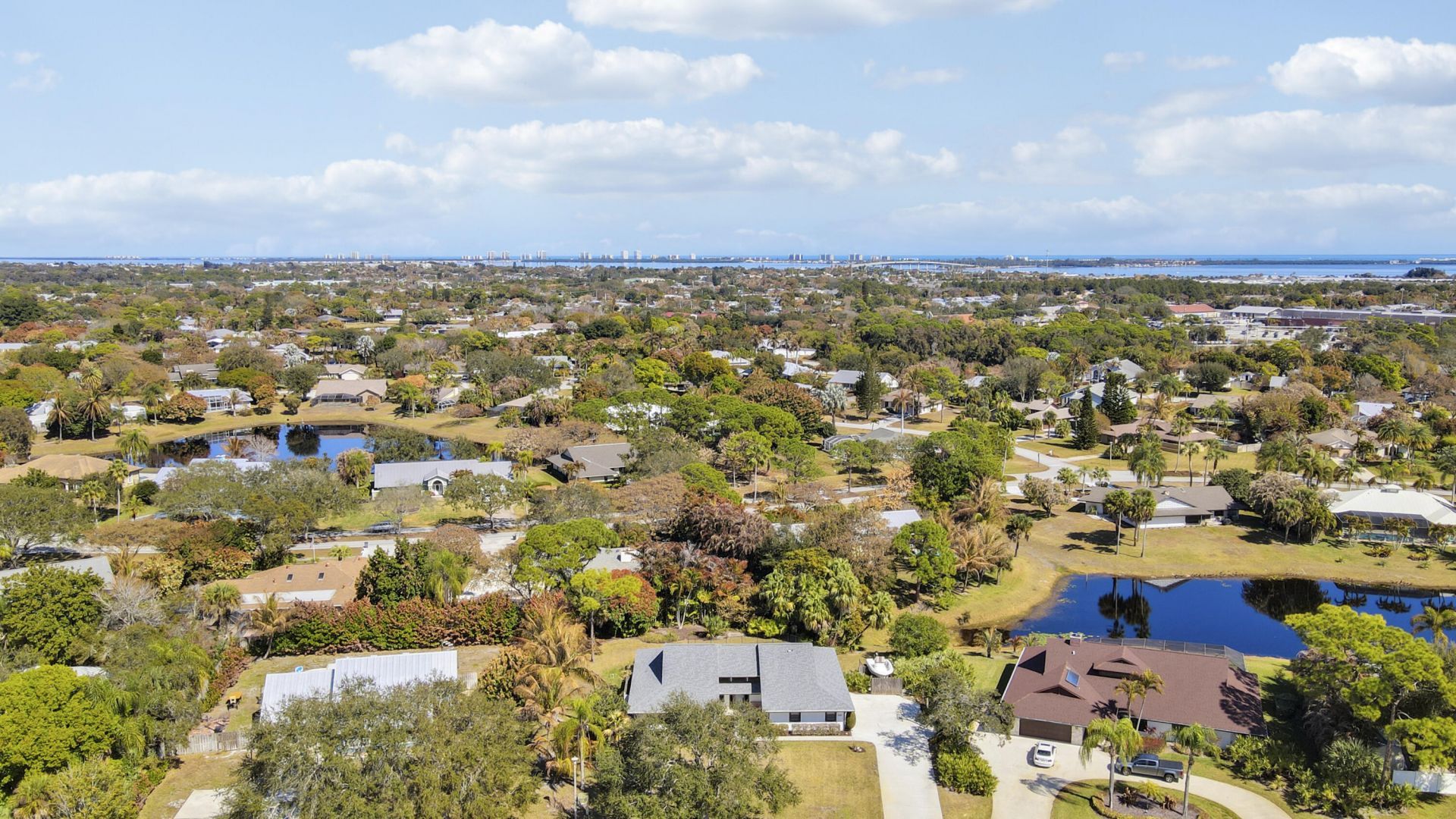 899 NE Juniper Place, Jensen Beach, FL 34957 Photo