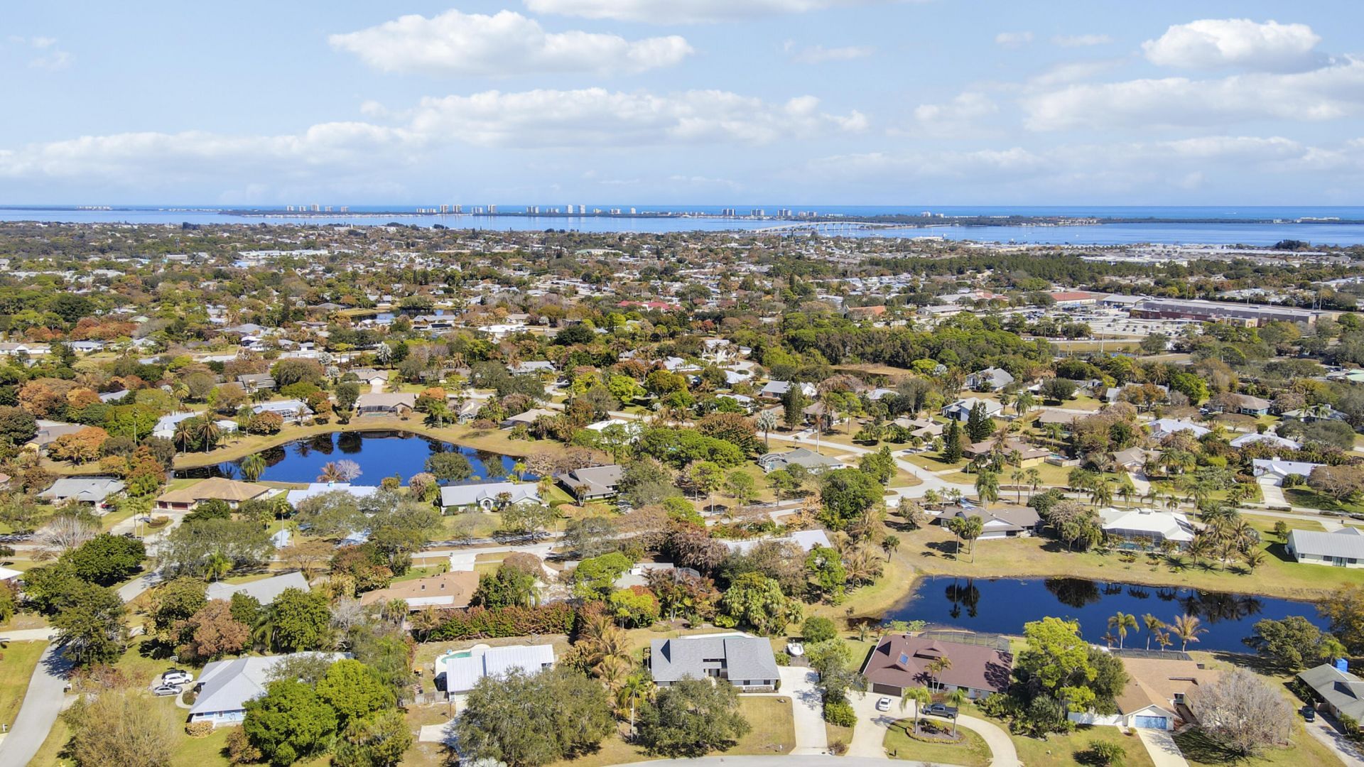 899 NE Juniper Place, Jensen Beach, FL 34957 Photo