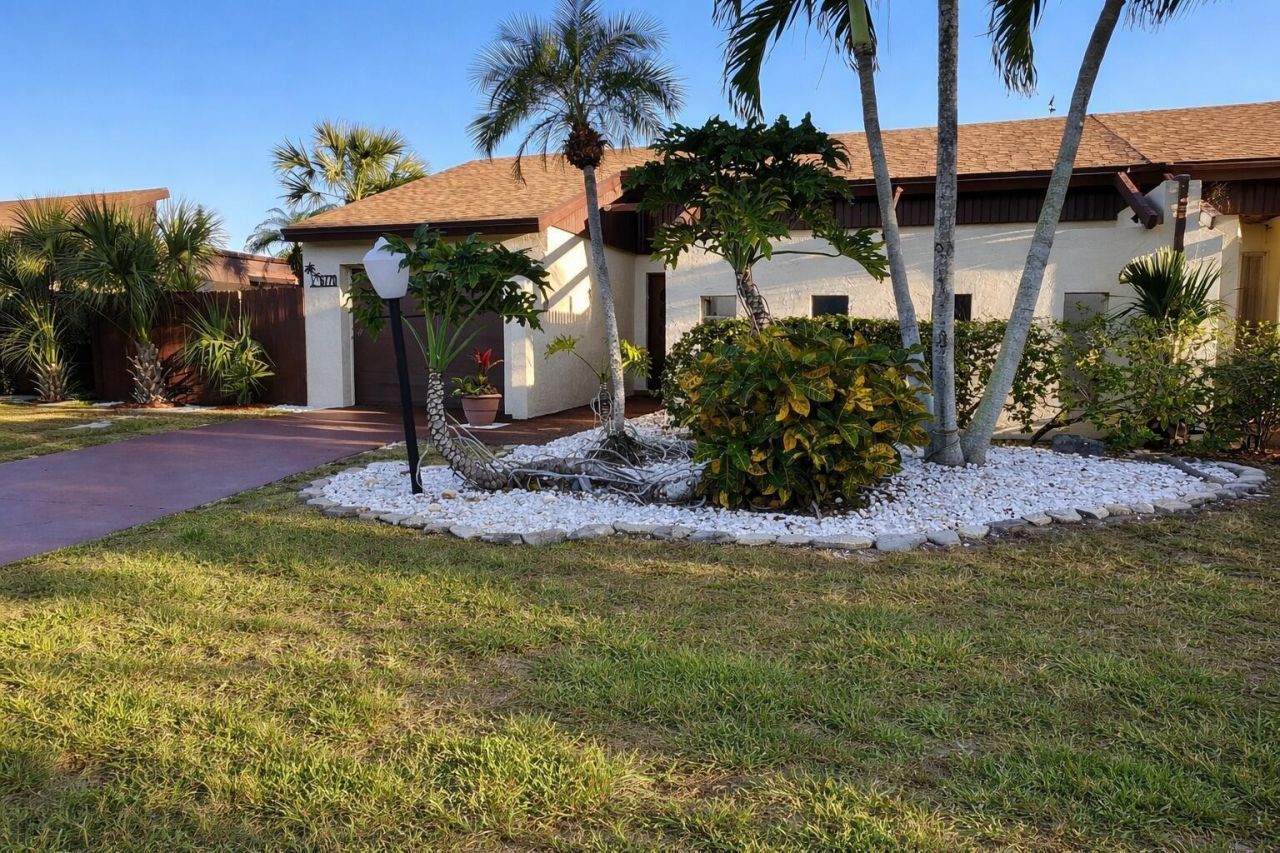 6770 Dupere Lane, Lake Worth, FL 33467 Photo