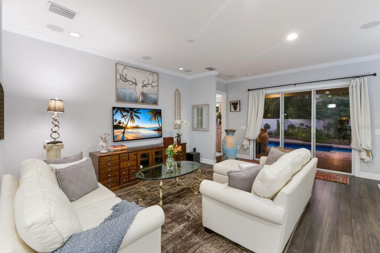 1856 Hyde Park Street, Sarasota, FL 34239 Photo