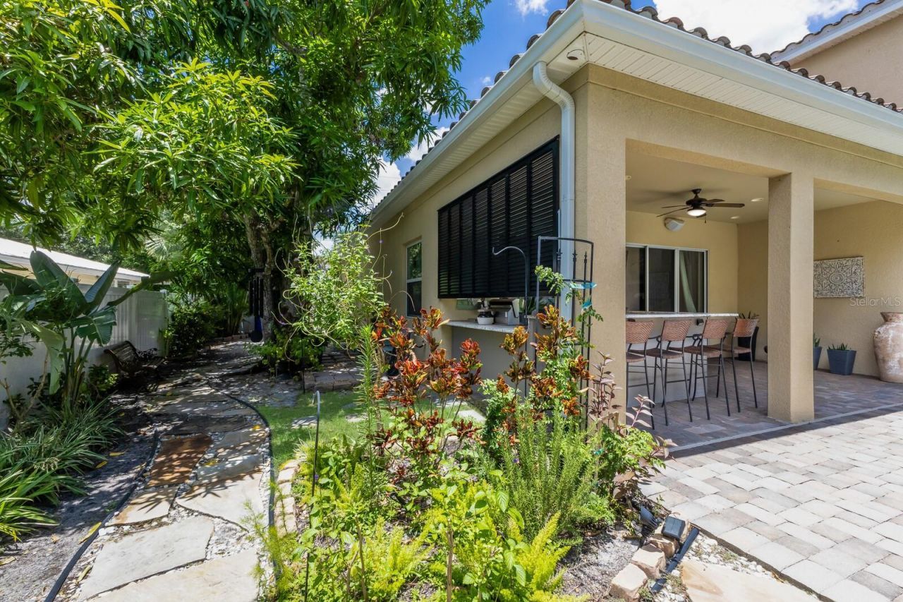 1856 Hyde Park Street, Sarasota, FL 34239 Photo