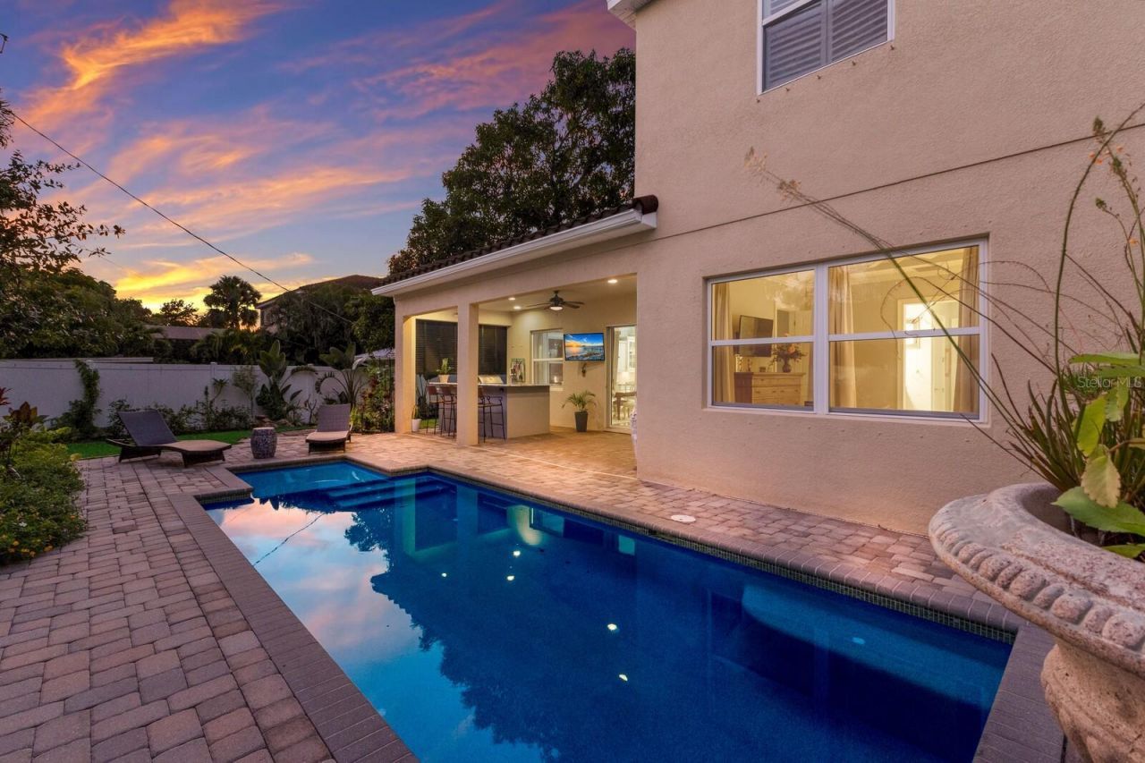 1856 Hyde Park Street, Sarasota, FL 34239 Photo