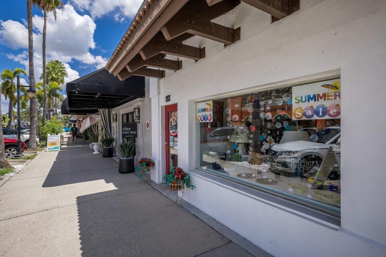 1856 Hyde Park Street, Sarasota, FL 34239 Photo