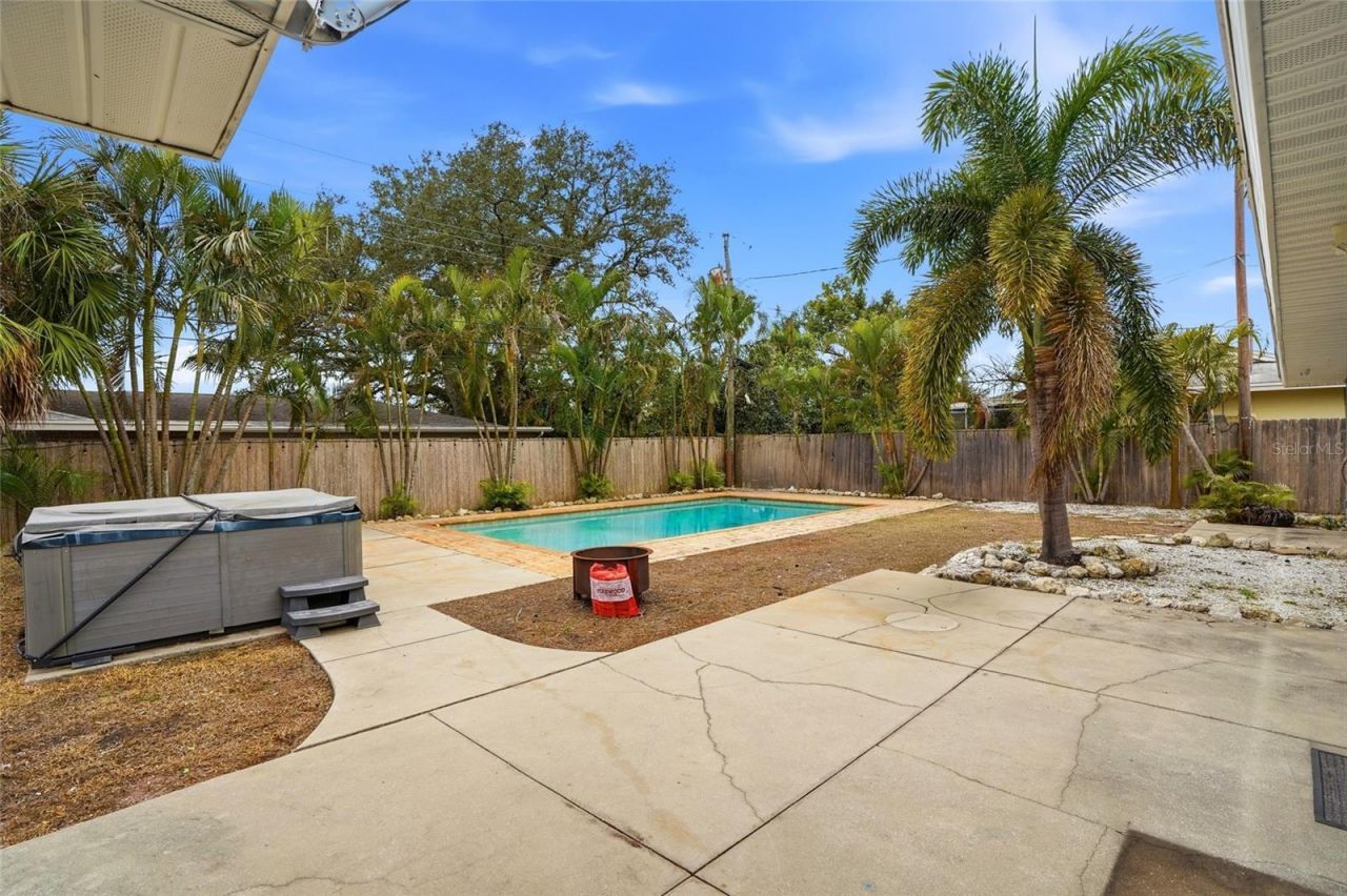 2166 Lanai Avenue, Belleair Bluffs, FL 33770 Photo