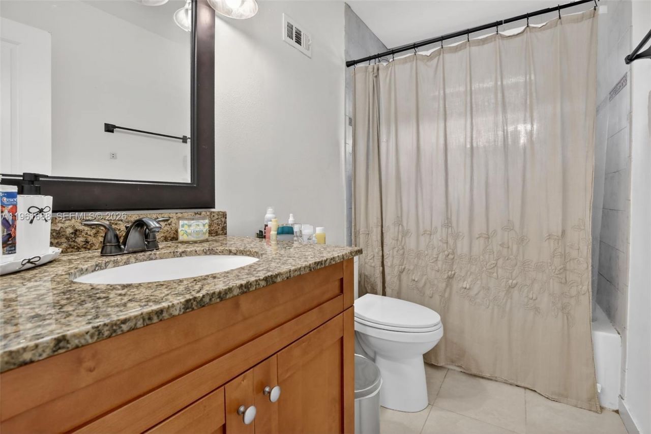 4221 NW 114th Ave, Sunrise, FL 33323 Photo