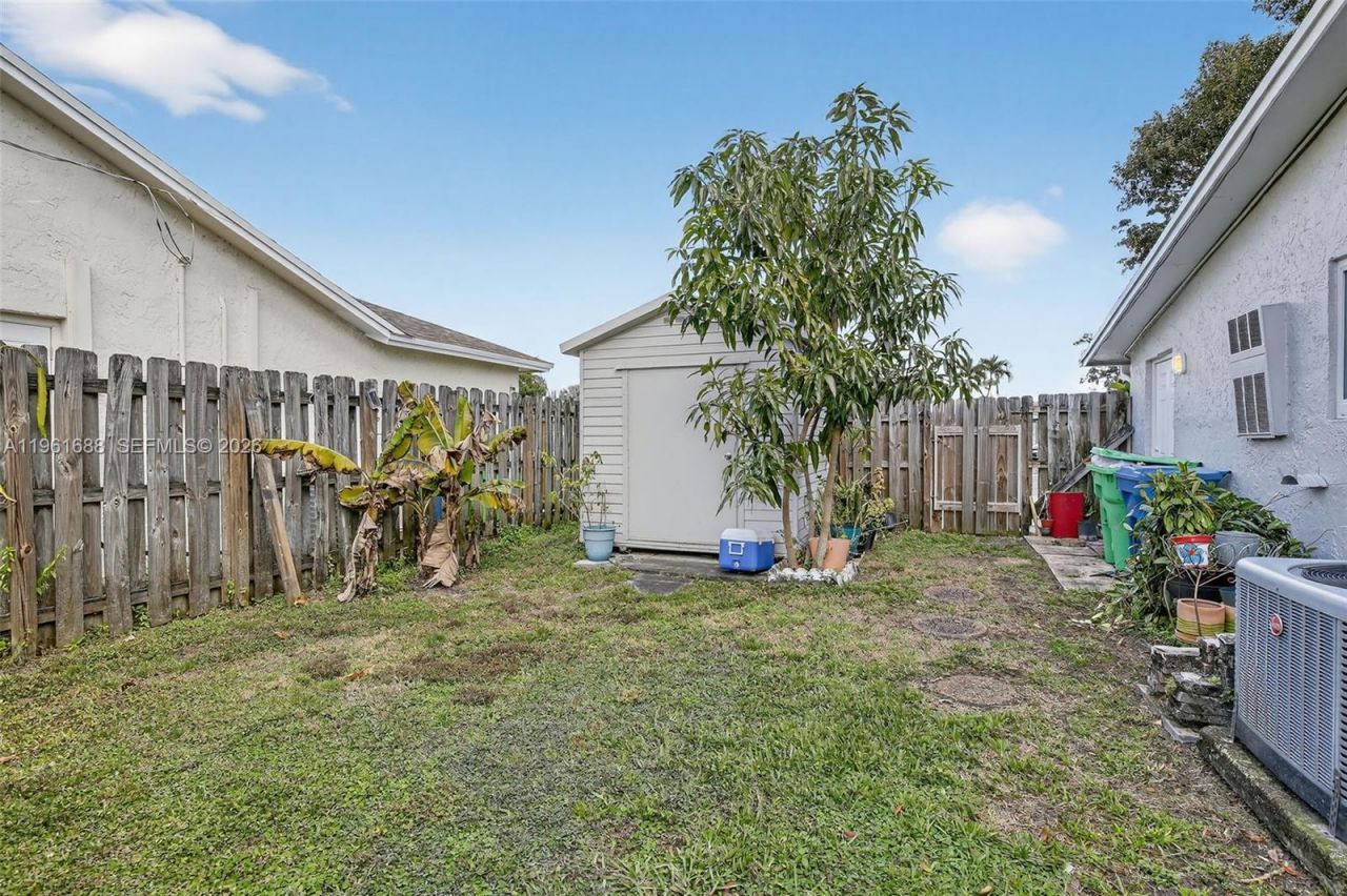 4221 NW 114th Ave, Sunrise, FL 33323 Photo