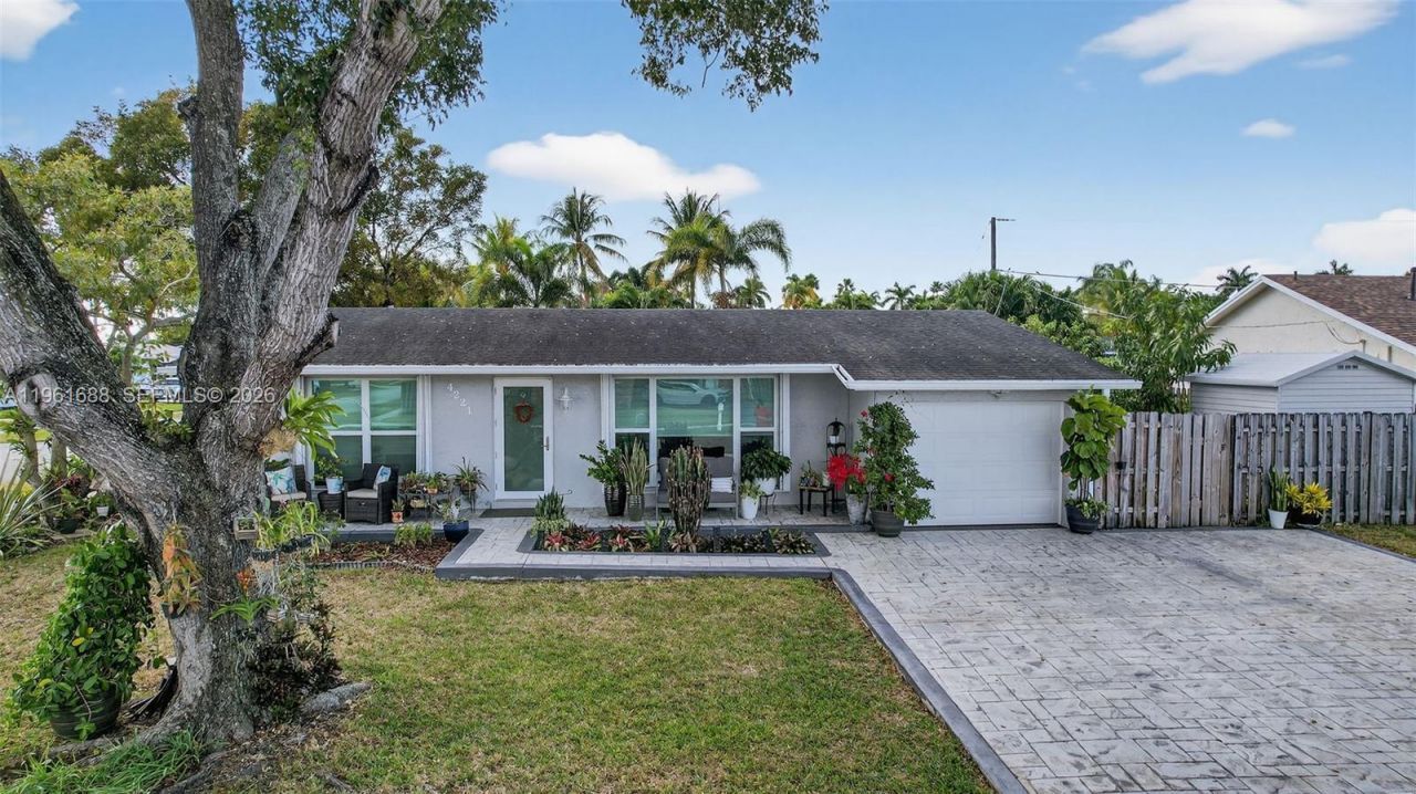 4221 NW 114th Ave, Sunrise, FL 33323 Photo