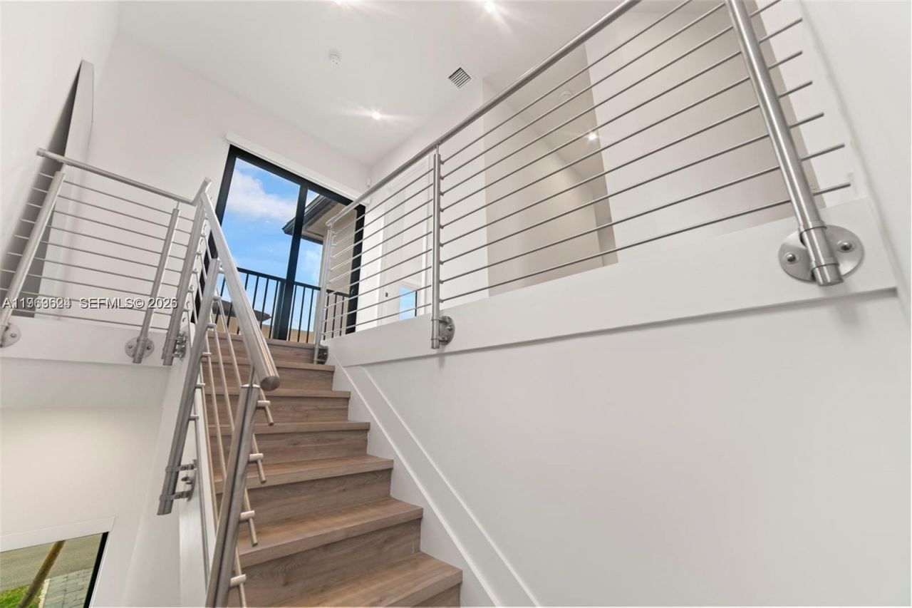 7771 SW 99th St , Miami, FL 33156 Photo