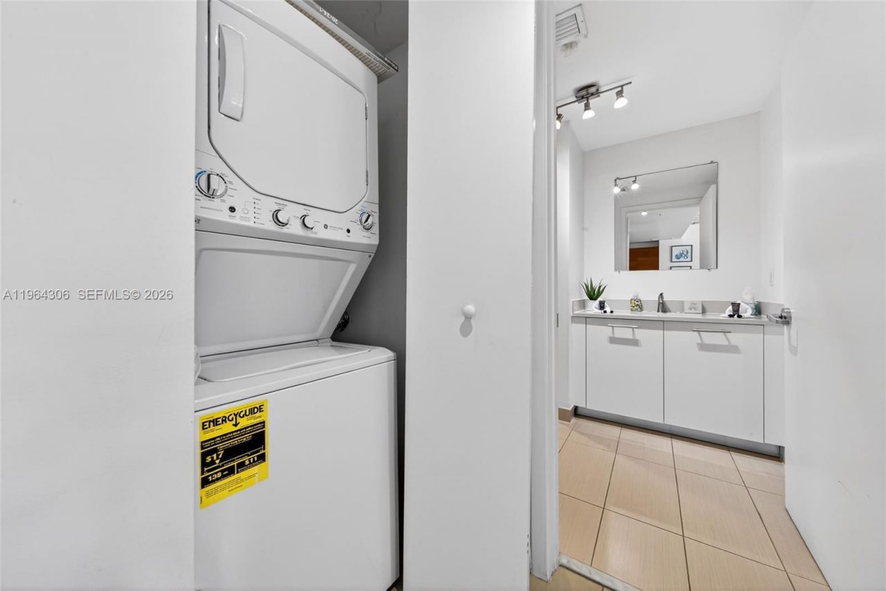 3250 NE 1st Ave, Unit 502, Miami, FL 33137 Photo