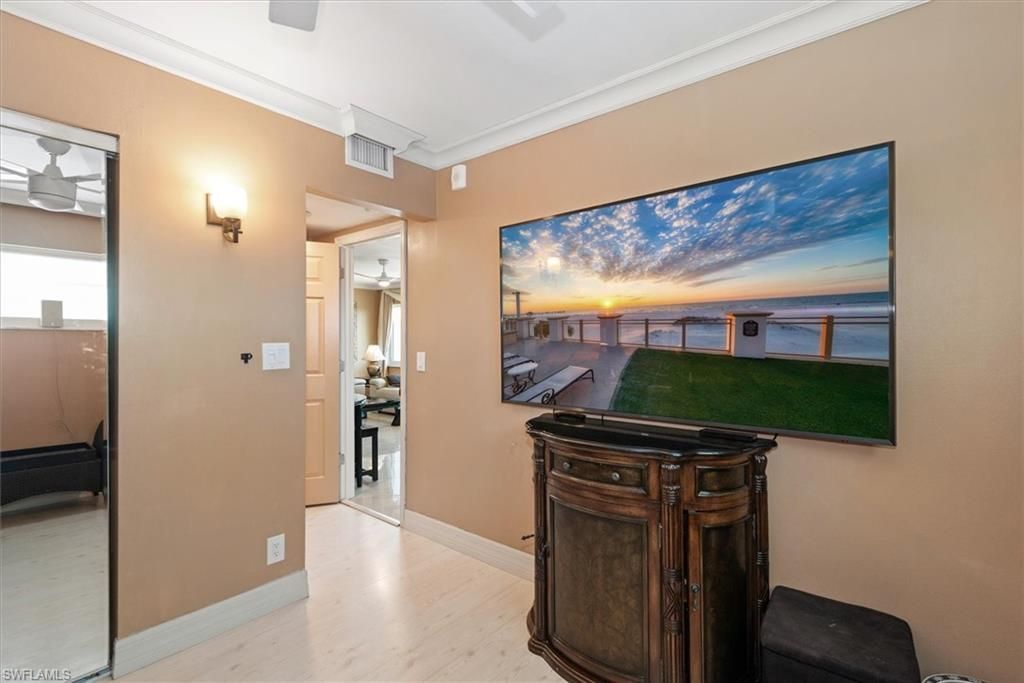 498 Broad Ave S, Unit H498, Naples, FL 34102 Photo