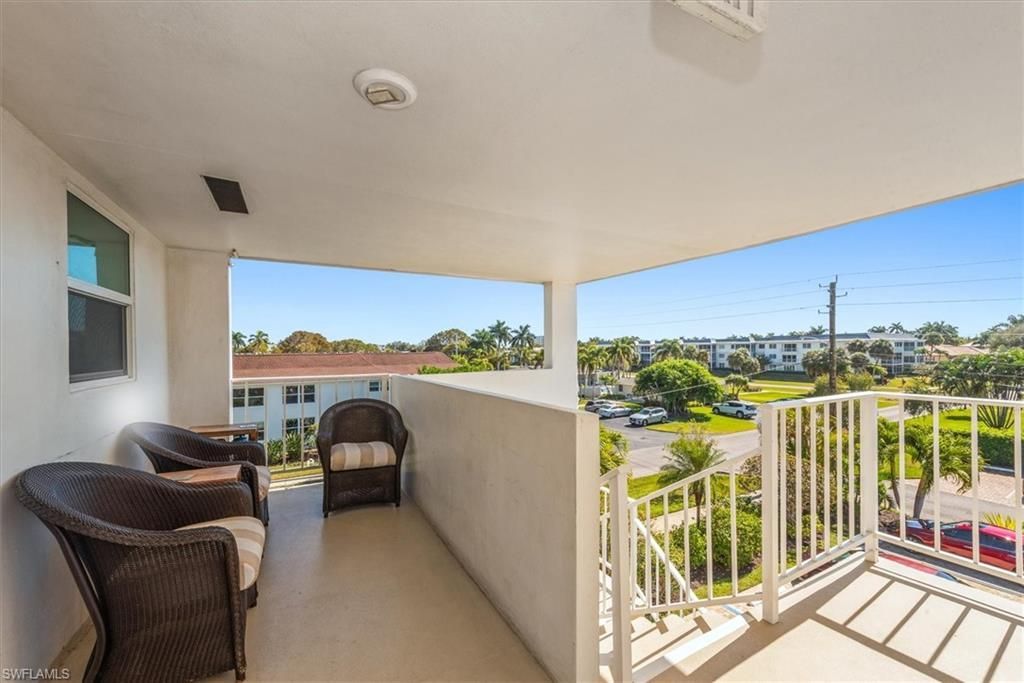 498 Broad Ave S, Unit H498, Naples, FL 34102 Photo