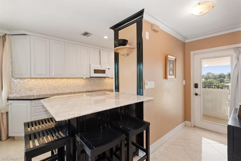 498 Broad Ave S, Unit H498, Naples, FL 34102 Photo