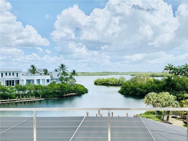 68 Southport CV, BONITA SPRINGS, FL 34134