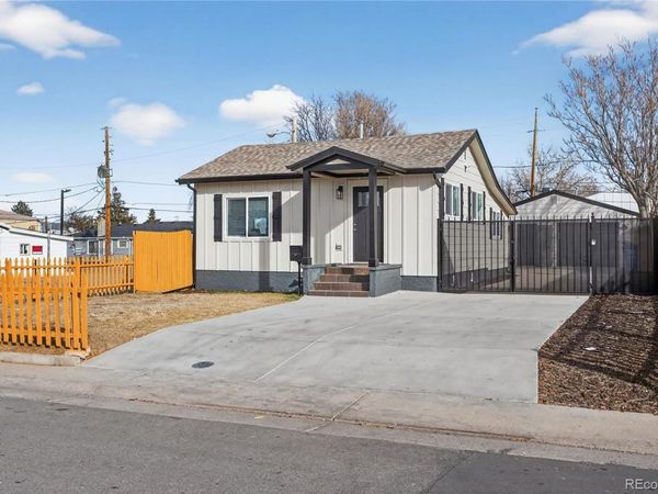 1446 Jamaica Street, Aurora, CO 80010