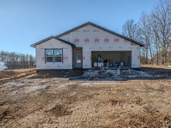 2043 Kay Avenue, Lebanon, MO 65536