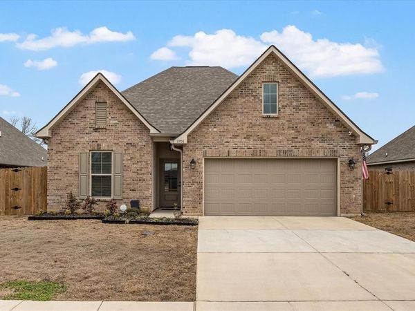 3706 Jared Michael Drive, Shreveport, LA 71107
