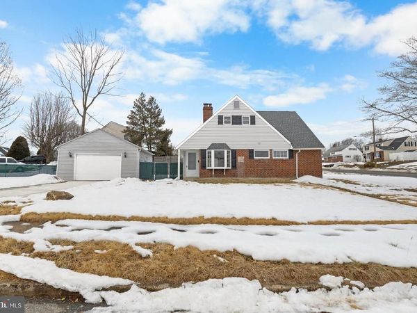 727 SHERRIE ROAD, PHILADELPHIA, PA 19115