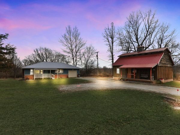 1992 S Ash Street, Buffalo, MO 65622