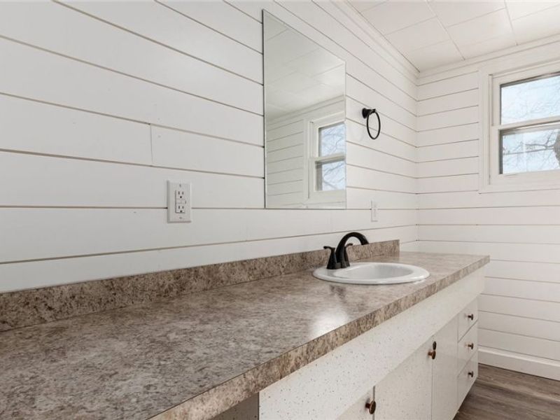 305 N High Street, New Lexington, OH 43764 Photo 16