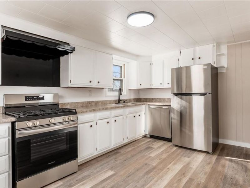 305 N High Street, New Lexington, OH 43764 Photo 9