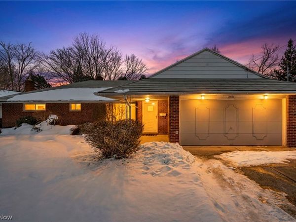 498 Jeannette Drive, Richmond Heights, OH 44143