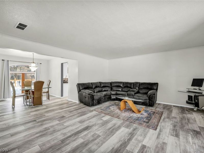 498 Jeannette Drive, Richmond Heights, OH 44143 Photo 21