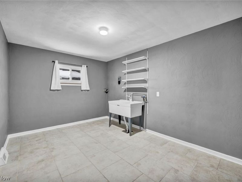 498 Jeannette Drive, Richmond Heights, OH 44143 Photo 36