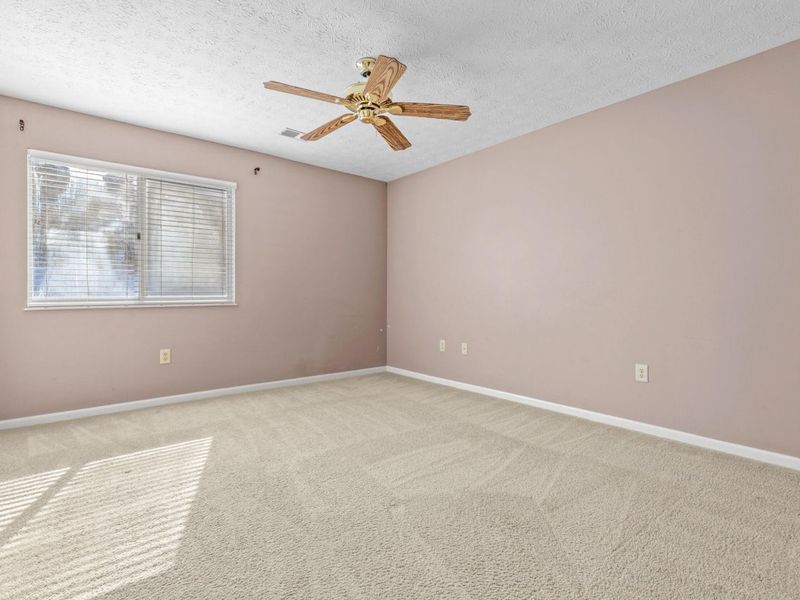 380 Timber Ridge Drive, Unit 11, Wilder, KY 41071 Photo 8