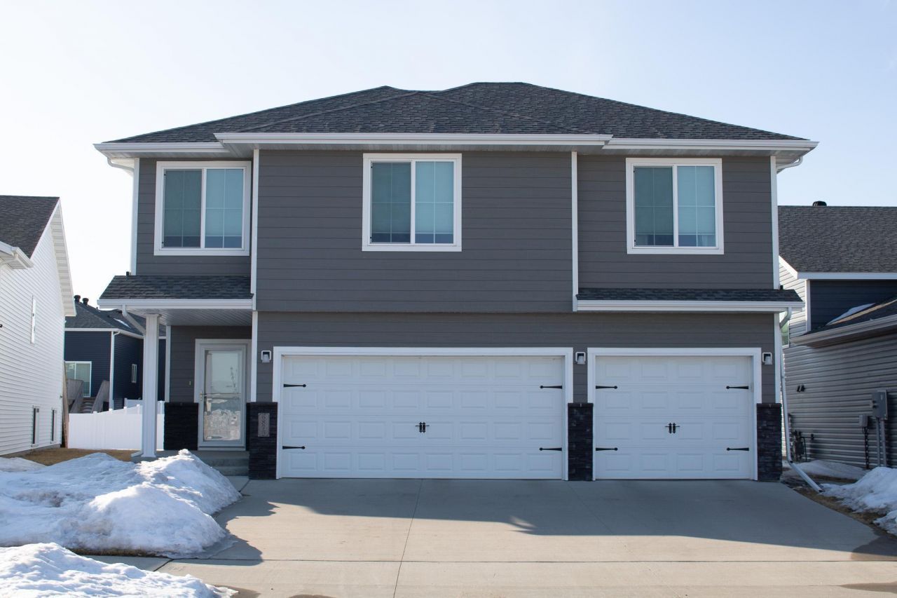 6875 16th Street S, Fargo, ND 58104 Main Photo