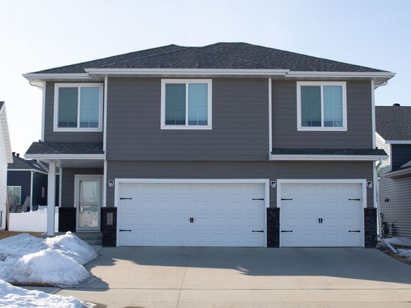 6875 16th Street S, Fargo, ND 58104