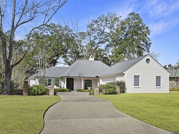 17628 W Lakeway Ave, Baton Rouge, LA 70810