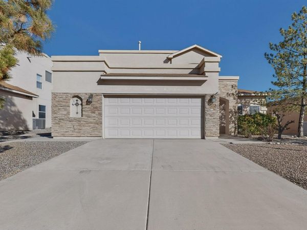 1924 Tapatio Street SE, Rio Rancho, NM 87124