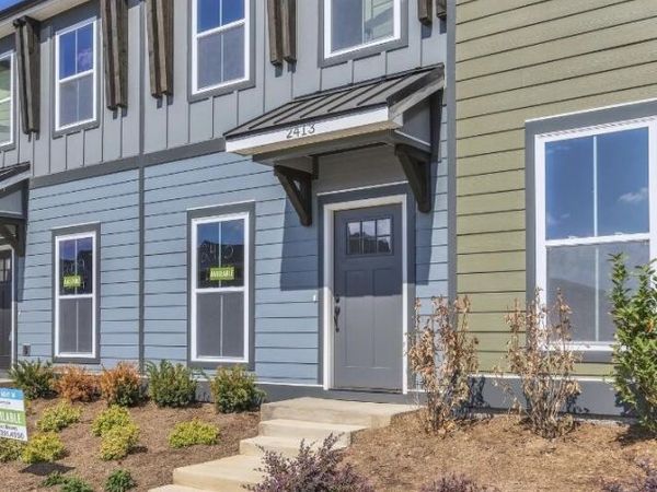 2413 E 17th Street, Chattanooga, TN 37404