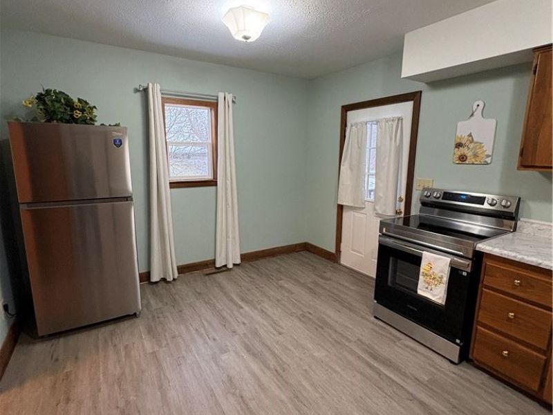 303 Barder Avenue, Akron, OH 44305 Photo 14