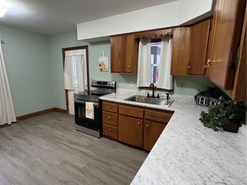 303 Barder Avenue, Akron, OH 44305 Photo 16