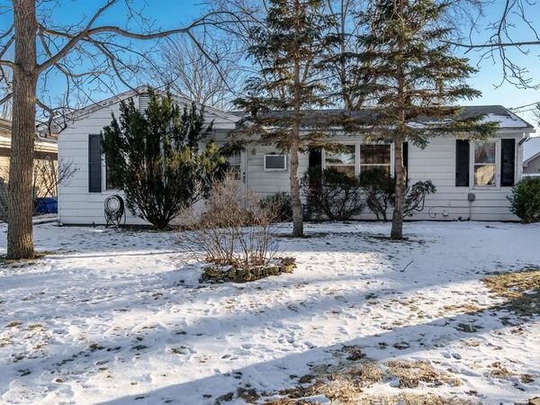 709 CLAYTON Street , Cherry Valley, IL 61016