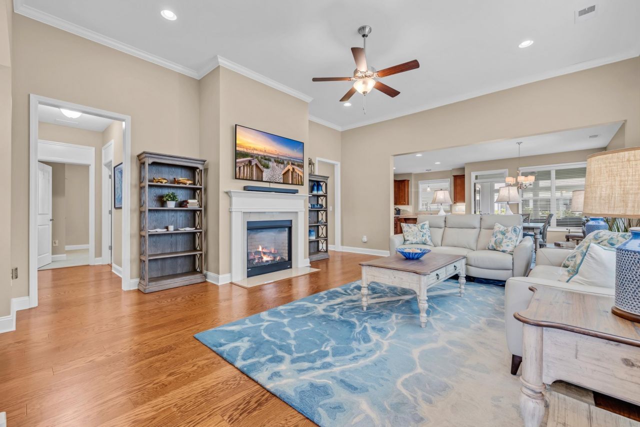 1629 Laurelcress Dr. Photo 7