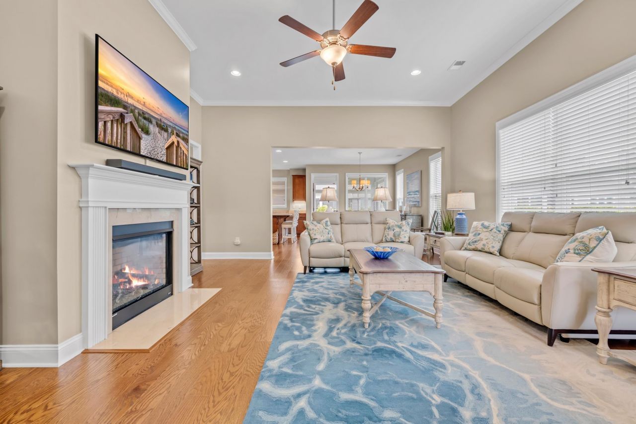 1629 Laurelcress Dr. Photo 8