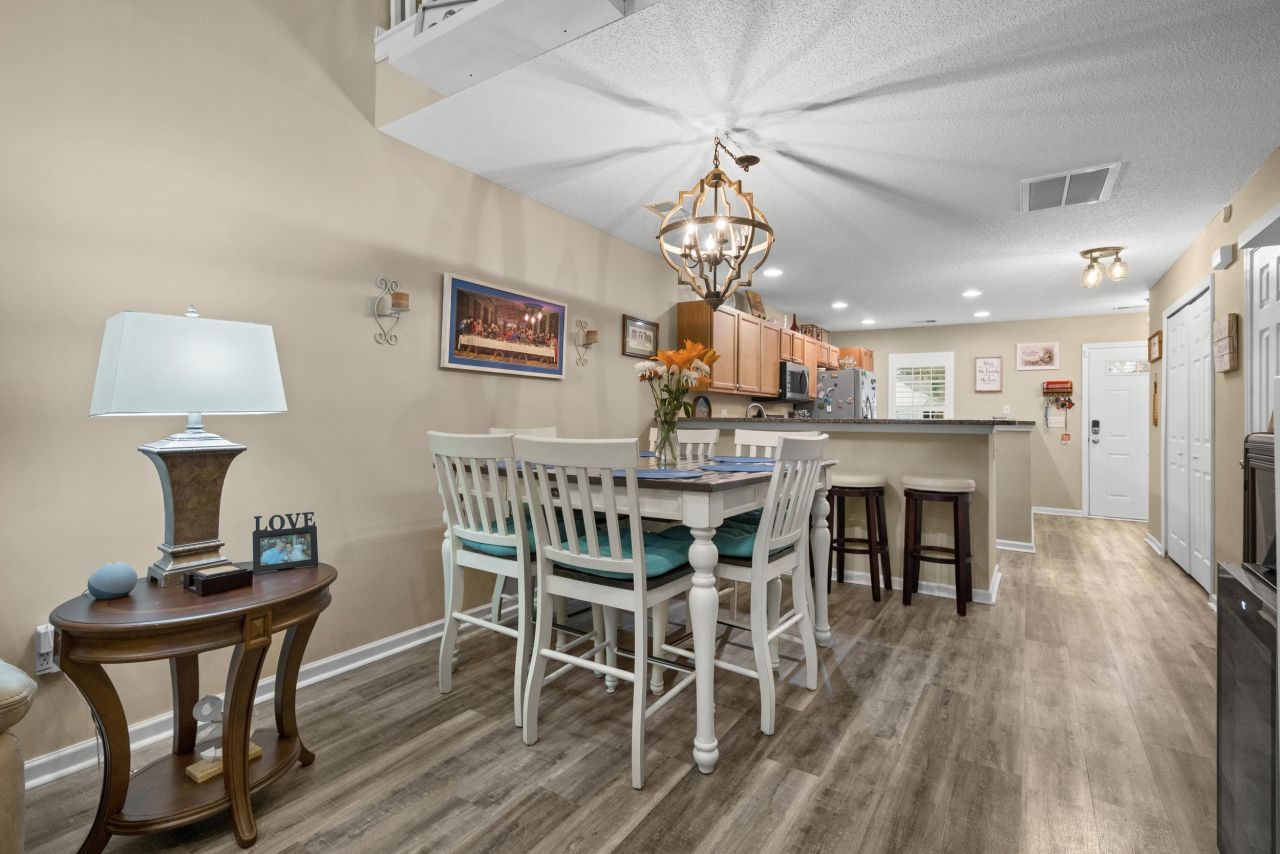 1004 Stanton Pl. Photo 11