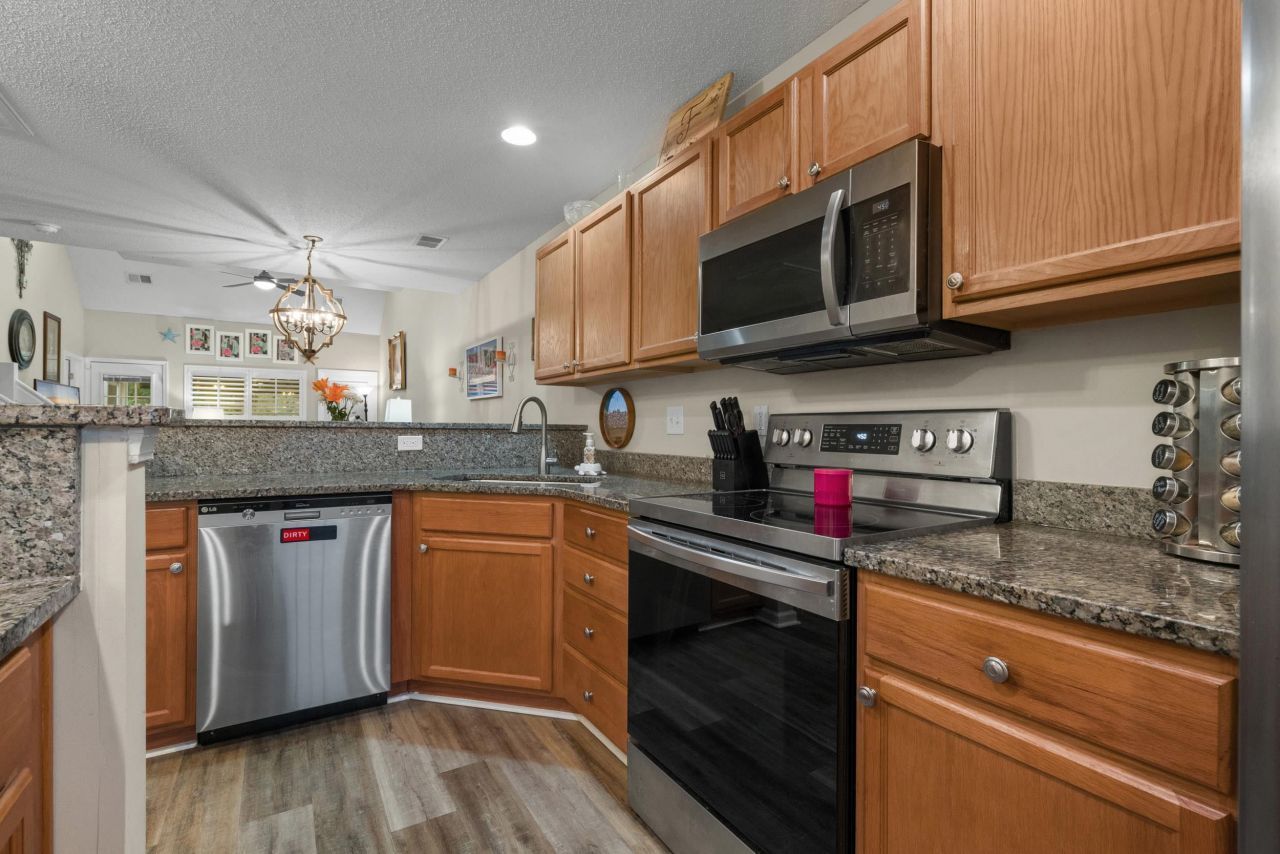 1004 Stanton Pl. Photo 6