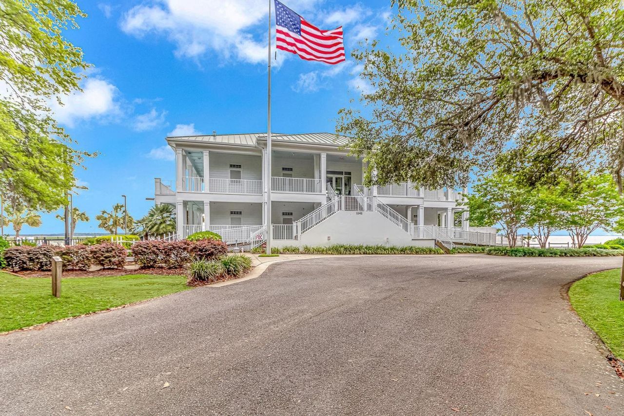 63 Battery White Ct. Photo 19