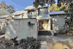 63 Battery White Ct. photo 4