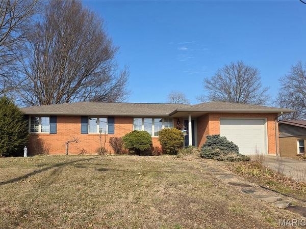 614 Parkview Street, Jackson, MO 63755