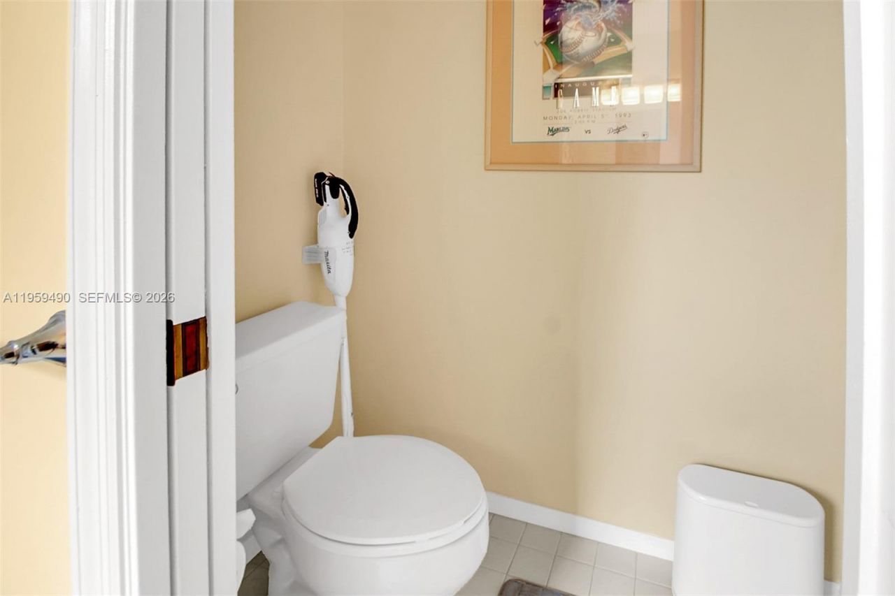 1801 NW 120th Ter, Pembroke Pines, FL 33026 Photo