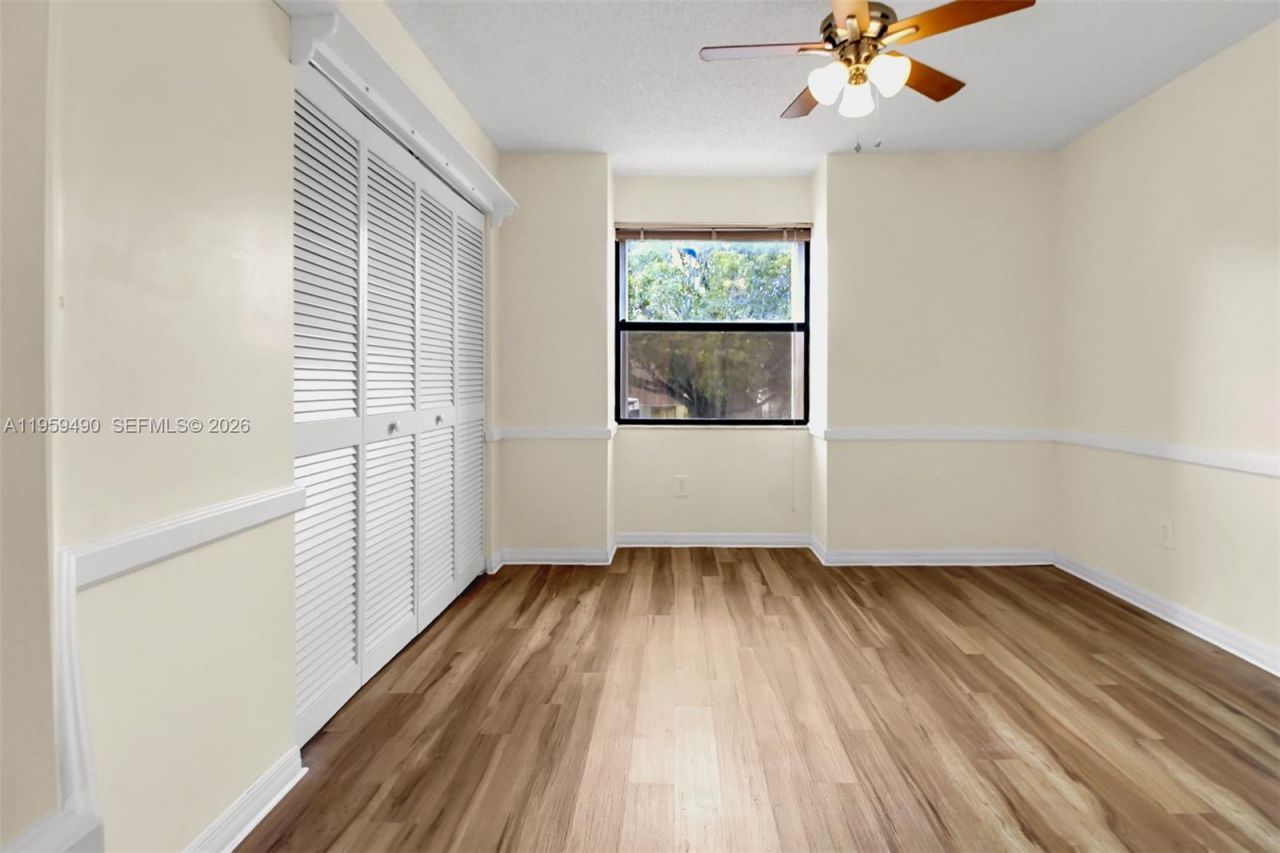 1801 NW 120th Ter, Pembroke Pines, FL 33026 Photo